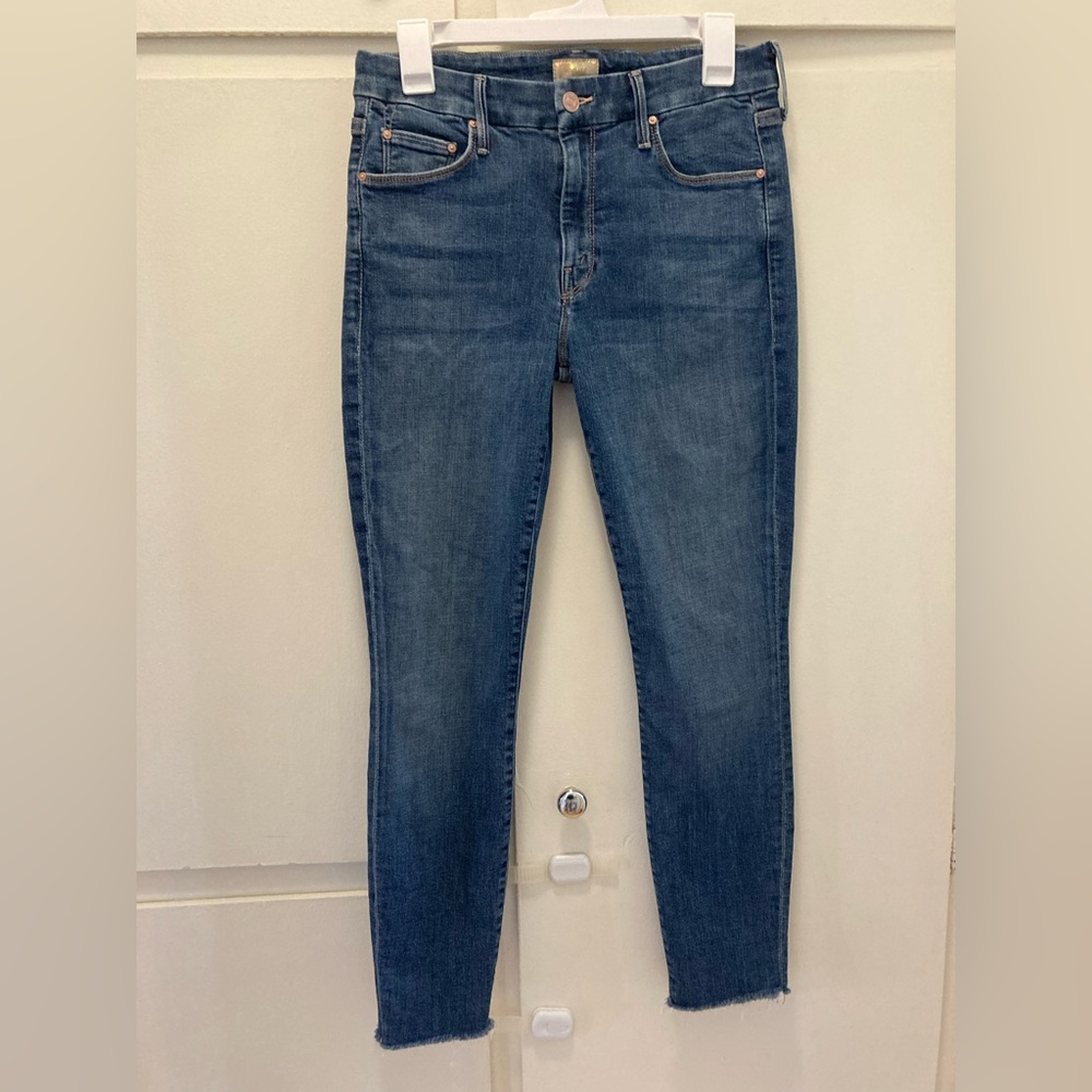 ⚡️ Mother Looker Ankle Fray Jeans in Girl Crush